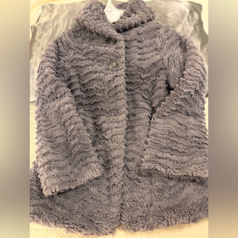 Patagonia Kids Jacket in Feather Gray size small 8